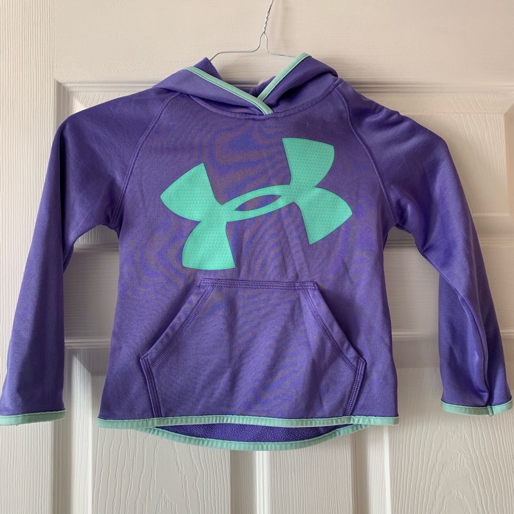 Under Armour pullover